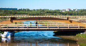 Lengsta trébrú landsins kláruð í sumar