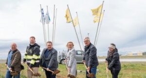 Skóflustunga tekin að 68 leiguíbúðum við Haukahlíð 18 í Reykjavík