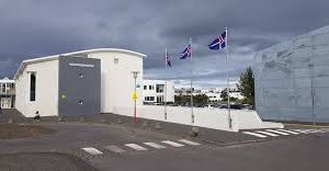 Opnun útboðs: Garðabær. Hofstaðaskóli Lóð – Endurnýjun