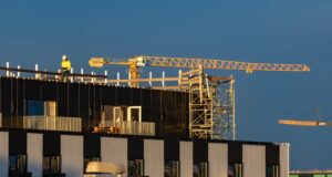 Steypumót féll á starfsmann byggingafyrirtækis