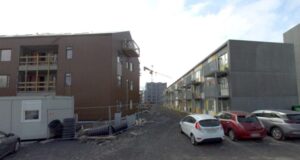 Vöknuðu upp við vondan draum – Vissu ekki að nýtt fjölbýlishús ætti að vera svona nálægt