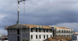 Lægsta boði Sparra hafnað vegna menntunarkröfu