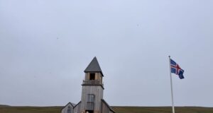 Ný Miðgarðakirkja vígð í Grímsey