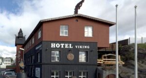 Ekki tekið vel í tillögu um enn frekari stækkun Hótel Viking – Sögufrægt hús yrði að víkja