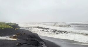 Ítrekað bent á hættuna af landrofi við Vík