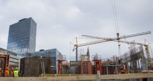 Tekjuaukning hjá Eykt