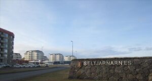Umdeilt einbýlishús fær að rísa á Seltjarnarnesi – Átti upphaflega að vera sambýli – Eitt orð hafði úrslitaáhrif