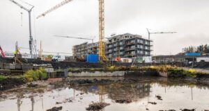 Borgin losar menguð efni í nýju íbúðahverfi