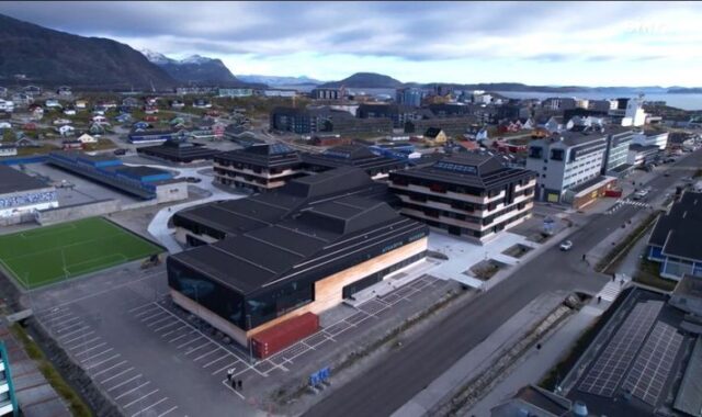 17.10.2025 Höggvið á hnút svo börnin í Nuuk fái loks nýja skólann a