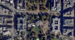 Gervihnattamyndir sýna niðurrif Trumps