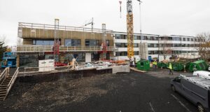 Góður gangur í framkvæmdum við Grensás