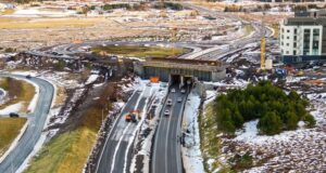 Hægt verði að aka yfir brúna næsta sumar
