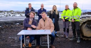 Reisa atvinnuhúsnæði fyrir Eik í Hafnarfirði