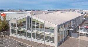 Kaldalón kaupir Austurhraun 7 af Marel