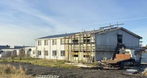 Kanslarinn stækkar í vor