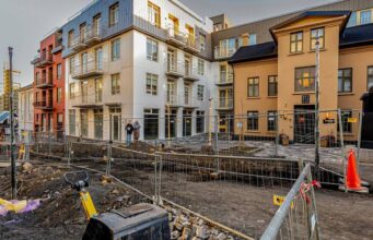 Borgin borgar 100 milljónir í götunni