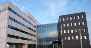 Breyting og viðgerðir kostuðu 6 milljarða