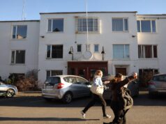 Gamla bandaríska sendiráðið verði rifið að hluta og breytt í íbúðarhúsnæði