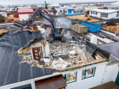 Myndir: Niðurrif hafið í Grindavík