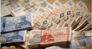 Málarameistari í atvinnurekstrarbann eftir að hafa „kerfisbundið tæmt“ fyrirtæki sitt