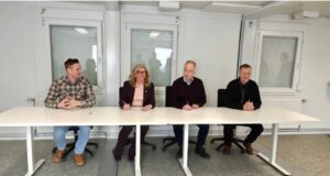 Undirritun samnings um fullnaðarfrágang á ytra byrði rannsóknahús Nýs Landspítala