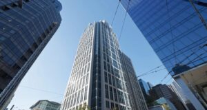 Skrifstofuturnar seljast á allt að 90% afslætti