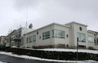 Þýska sendiráðið gengur inn í kaup Kaldalóns