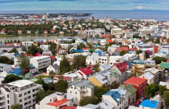 Staða fyrstu kaupenda þrengist