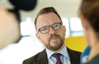 Auka framlög ríkisins í almenna íbúðakerfinu Auka framlög ríkisins í almenna íbúðakerfinu
