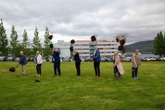 Skóflustunga nýrrar legudeildar við Sjúkrahúsið á Akureyri