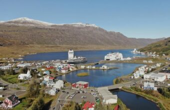Fordæma vinnubrögð umhverfis- og samgöngunefndar Fordæma vinnubrögð umhverfis- og samgöngunefndar